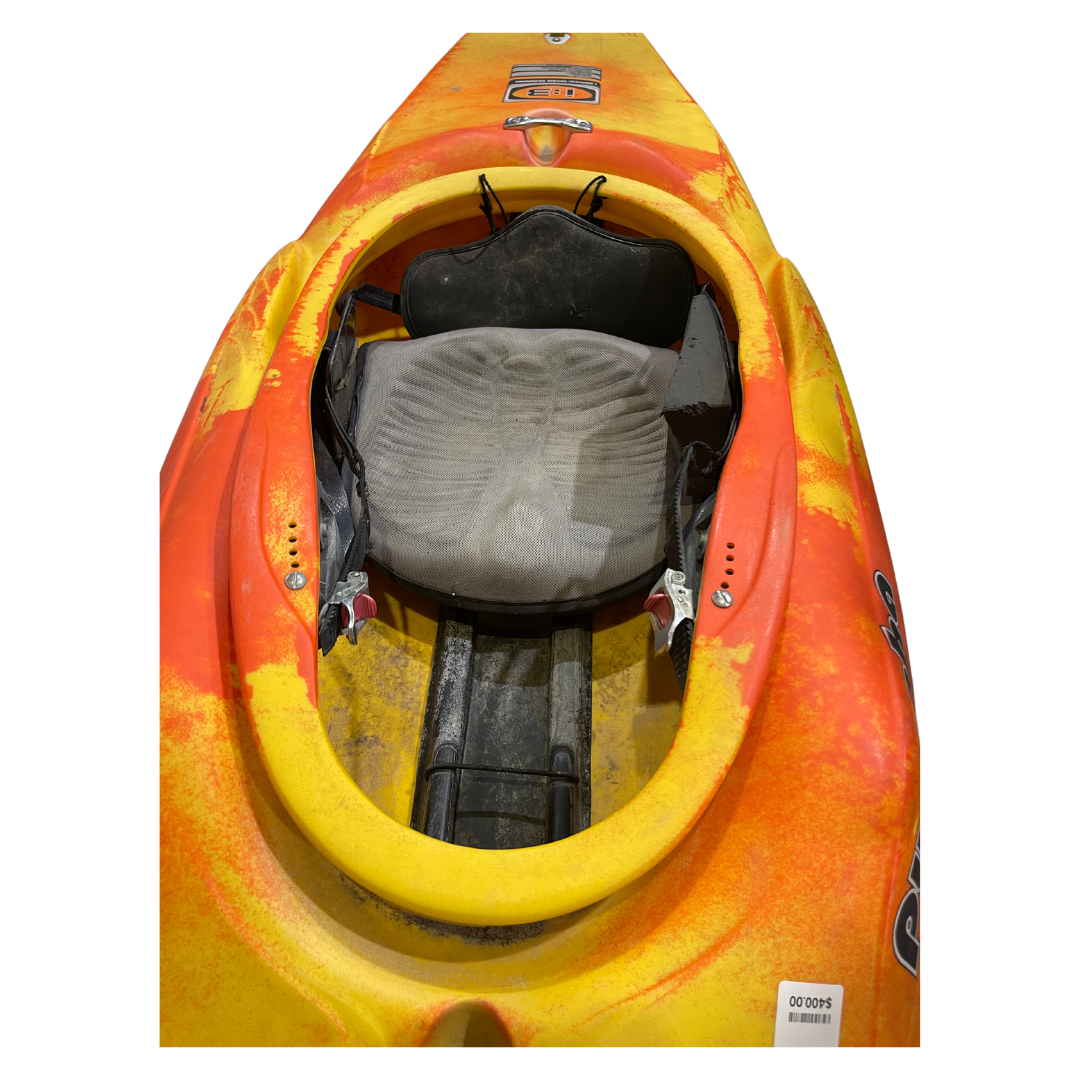 Pyranha i3 221 Kayak