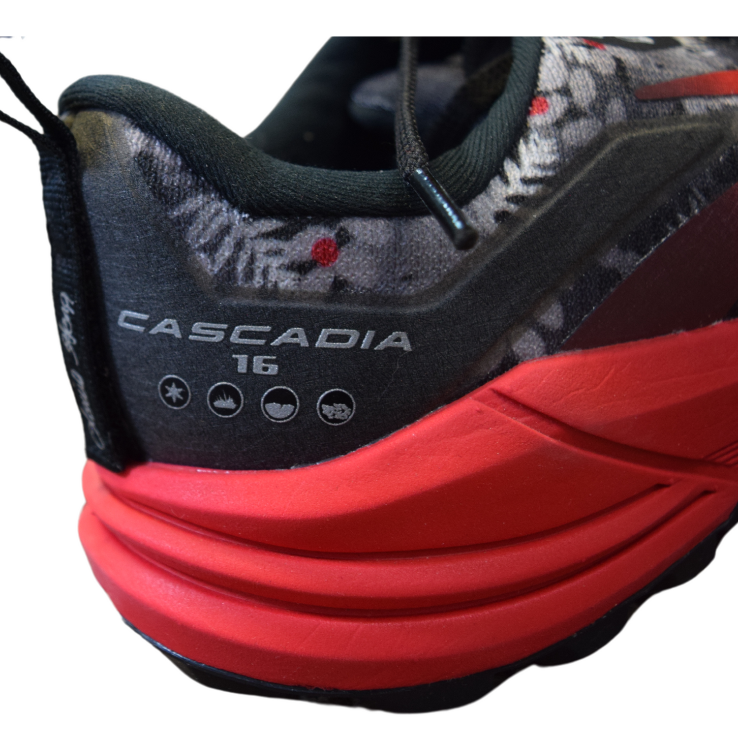 Brooks Cascadia 16 Trail Running Shoes - 9